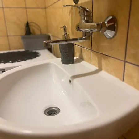 Centre - アパート