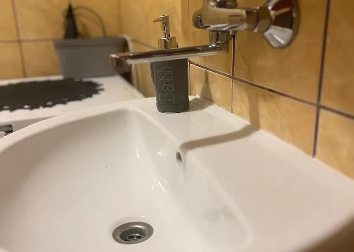 Centre - アパート