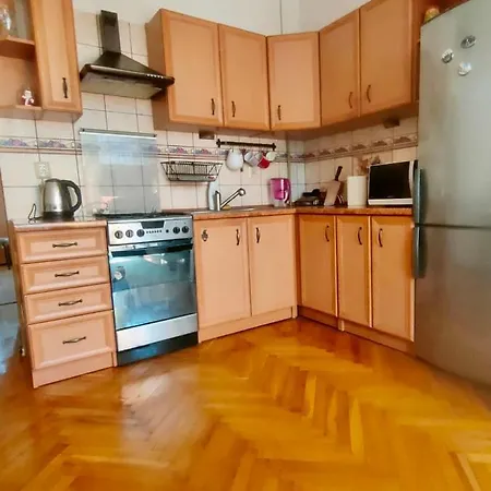 Centre - Апартаменти